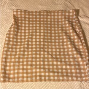 PrettyLittleThing Tan and White Mini Pencil Skirt